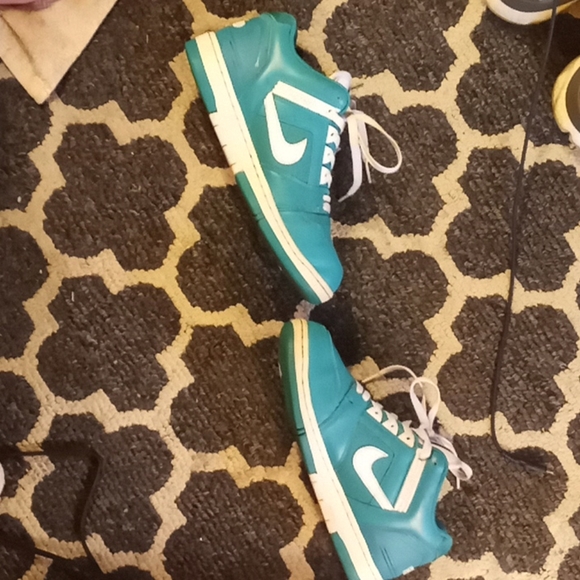 8.5 Nike Air Force 2 Supreme edition - Picture 3 of 4